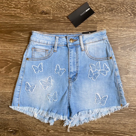 New Fashion Nova 1 Butterfly Denim Shorts Medium Wash Y2k Jeans Fringe Frayed - Picture 1 of 3